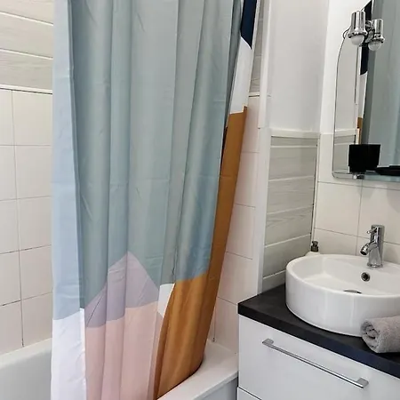 Le Petit Midi - Parking - Metro - Fibre - Canal *