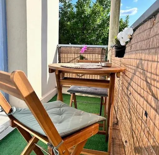 Apartment Le Petit Midi - Parking - Metro - Fibre - Canal *