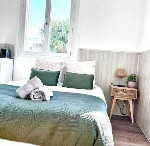 Le Petit Midi - Parking - Metro - Fibre - Canal Apartment